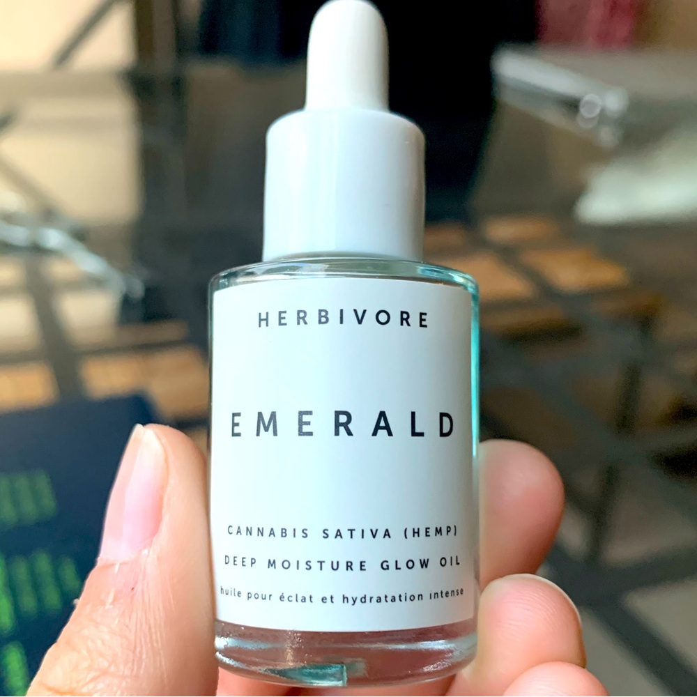 Herbivore Emerald Glow Oil